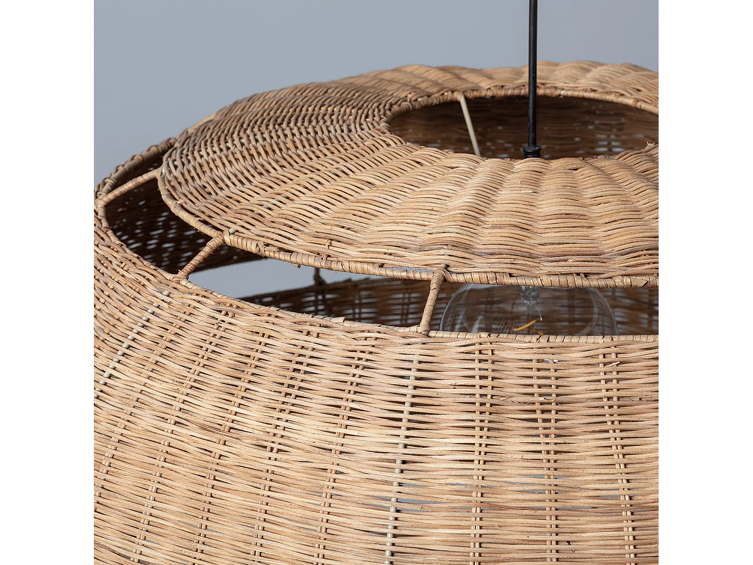Suspension Rotin pour Extérieure Oblate Bulang Ø800 mm ILUZZIA Noir extérieur