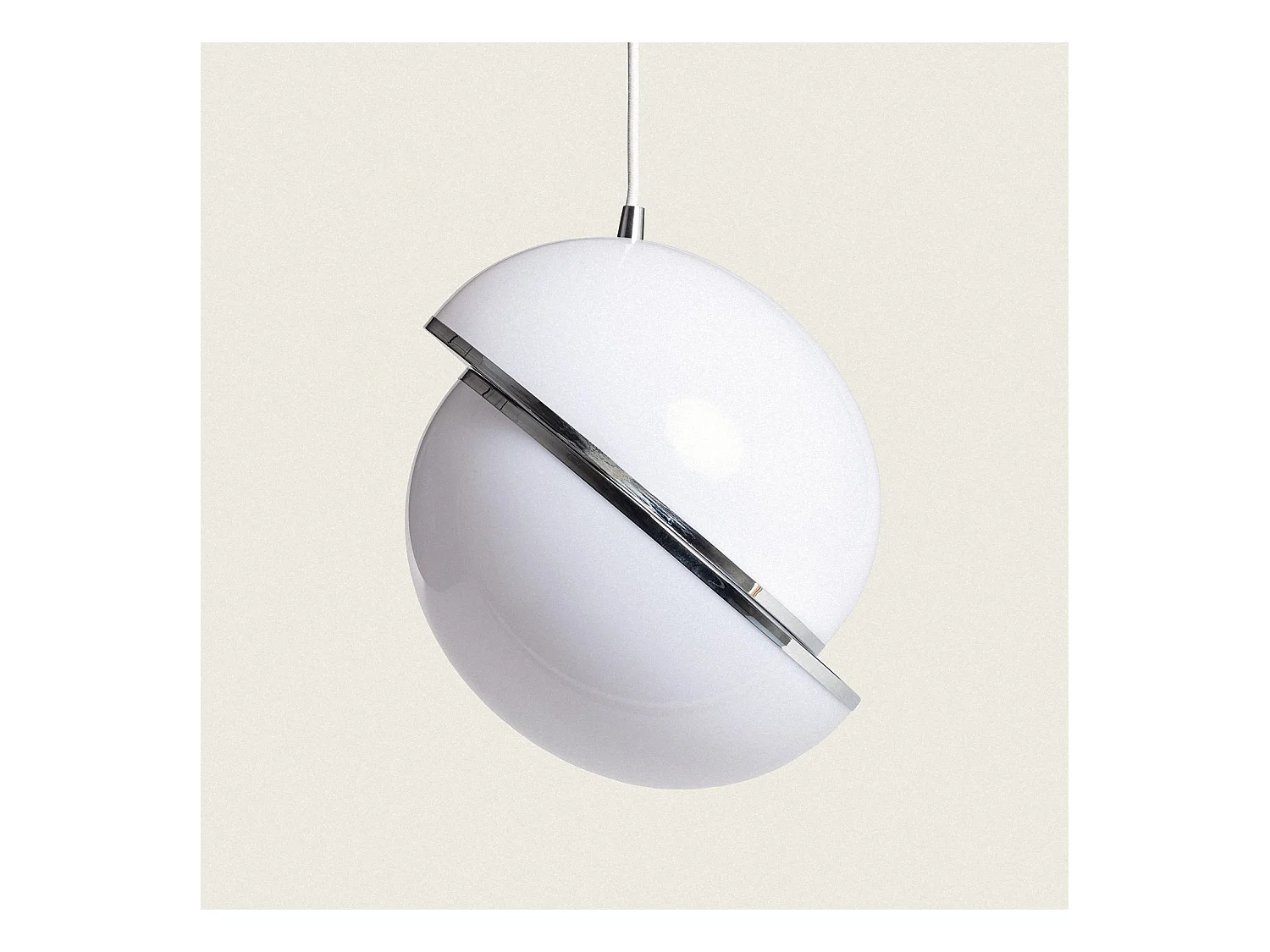 Suspension Métal Venus Chromé