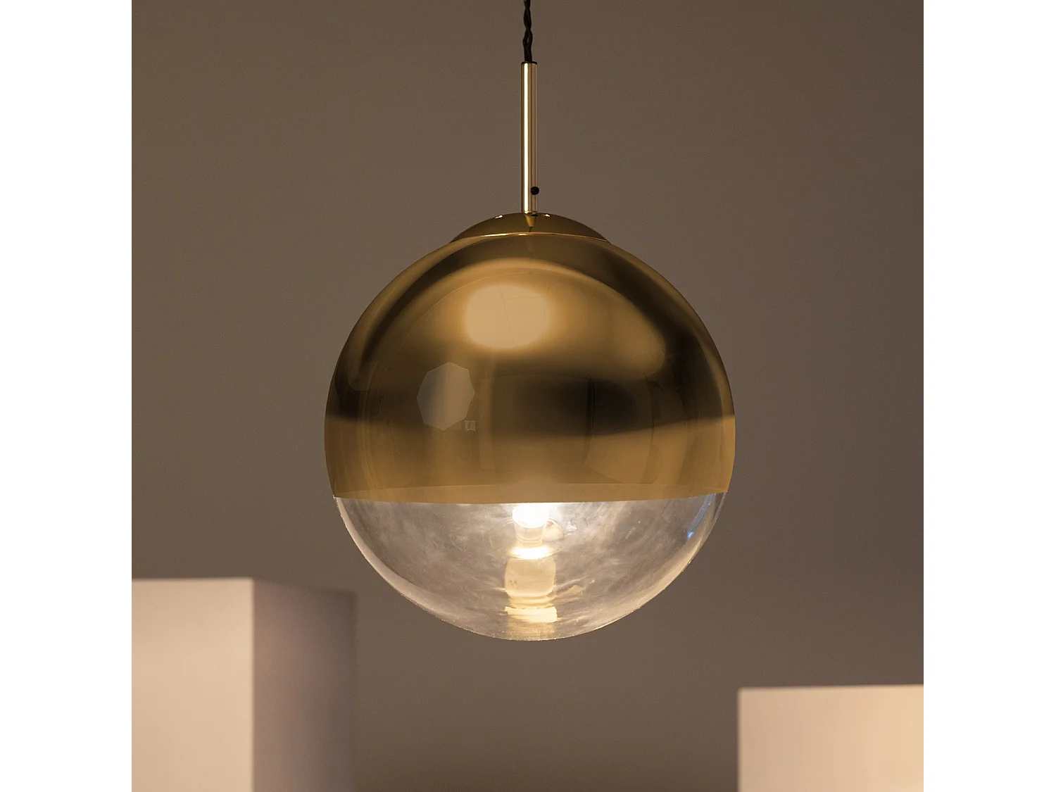 Suspension Métal et Verre Yelitza Gold  Doré