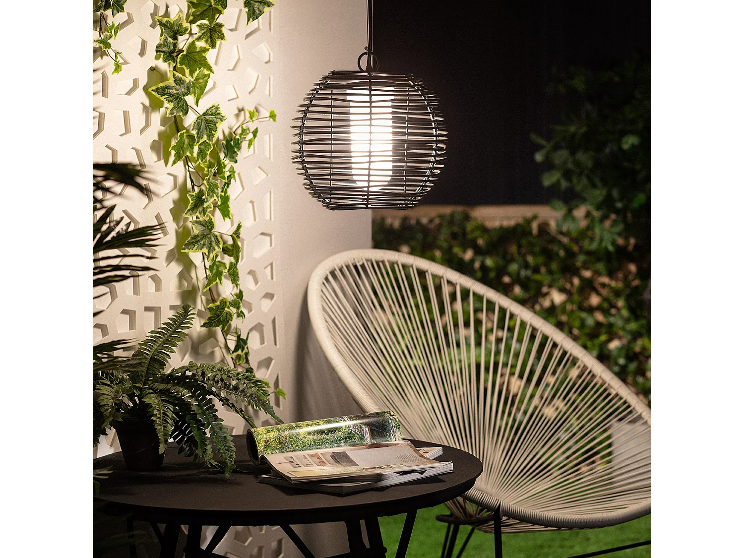 Suspension Extérieur Asha  Brun