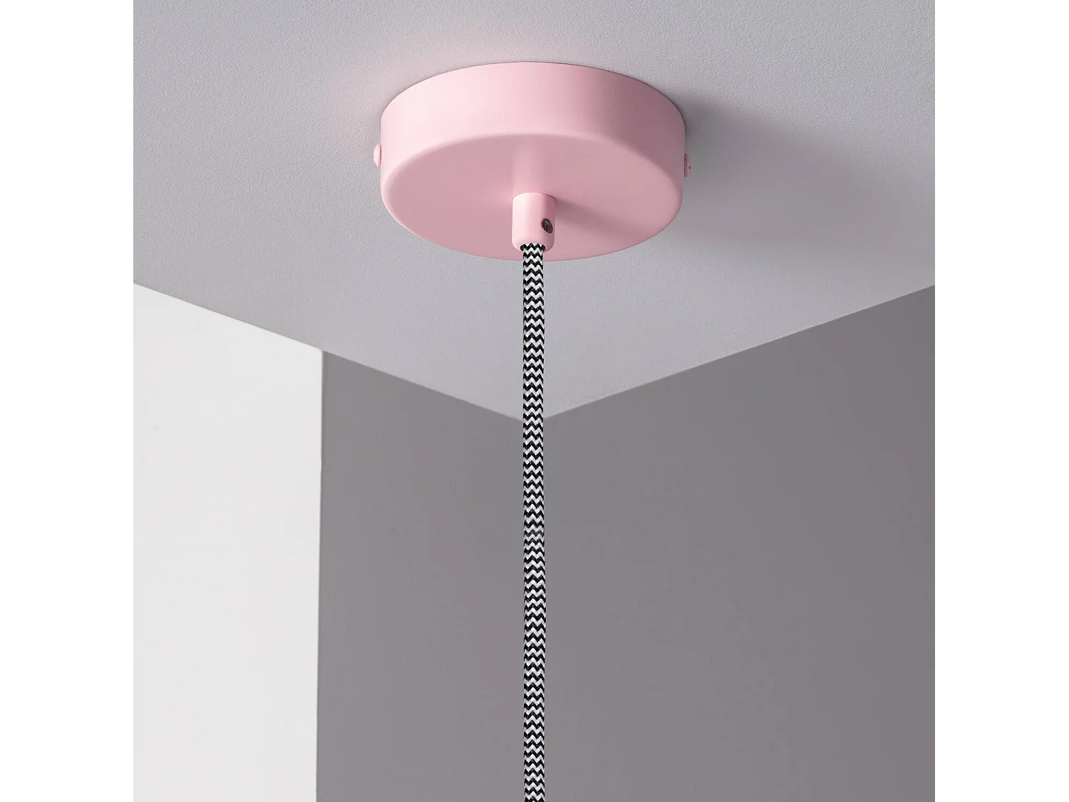 Suspension Kids Demarga Camarena Rose