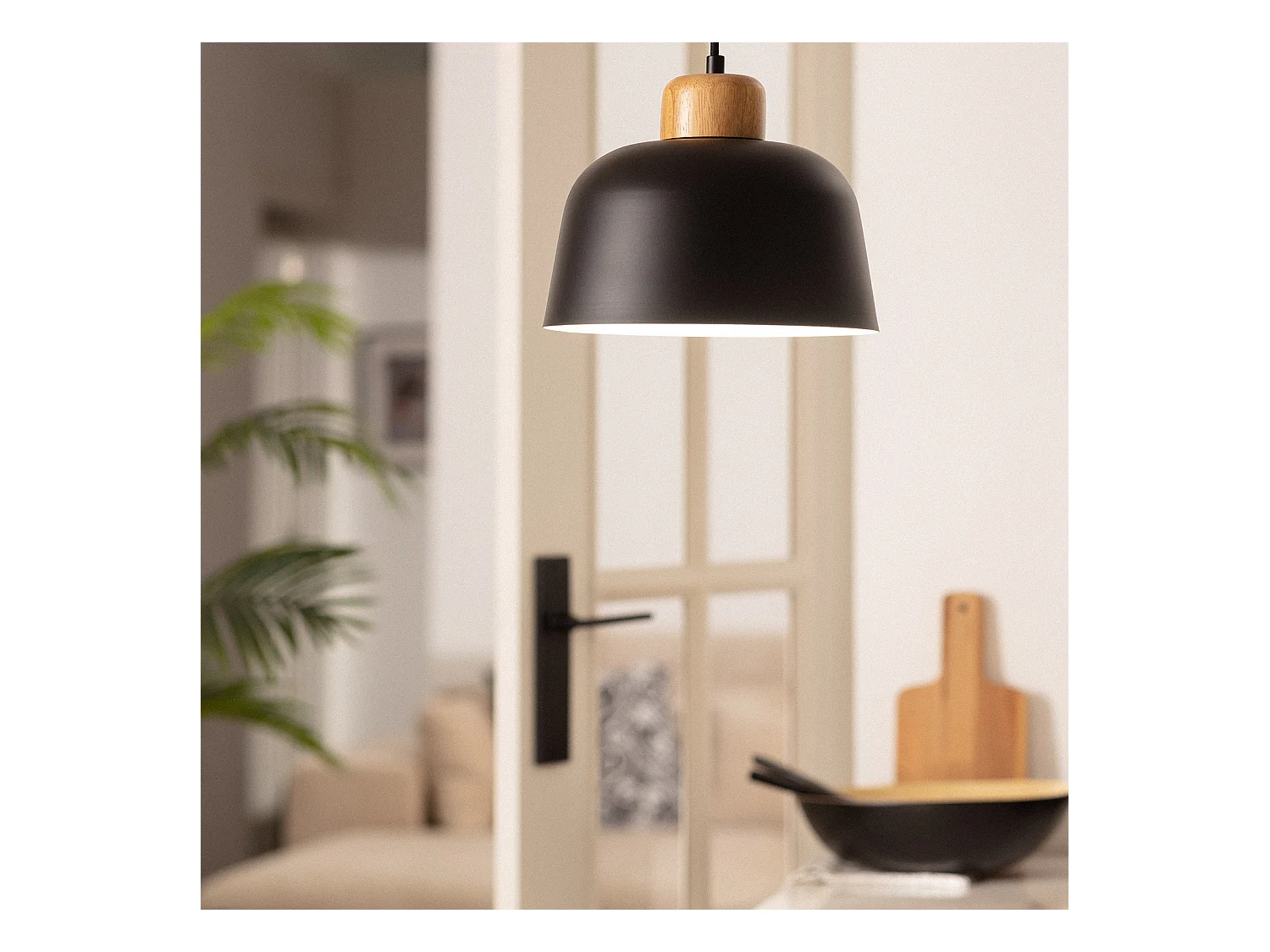 Lampada a Sospensione Metallo e Legno Wawak Nero