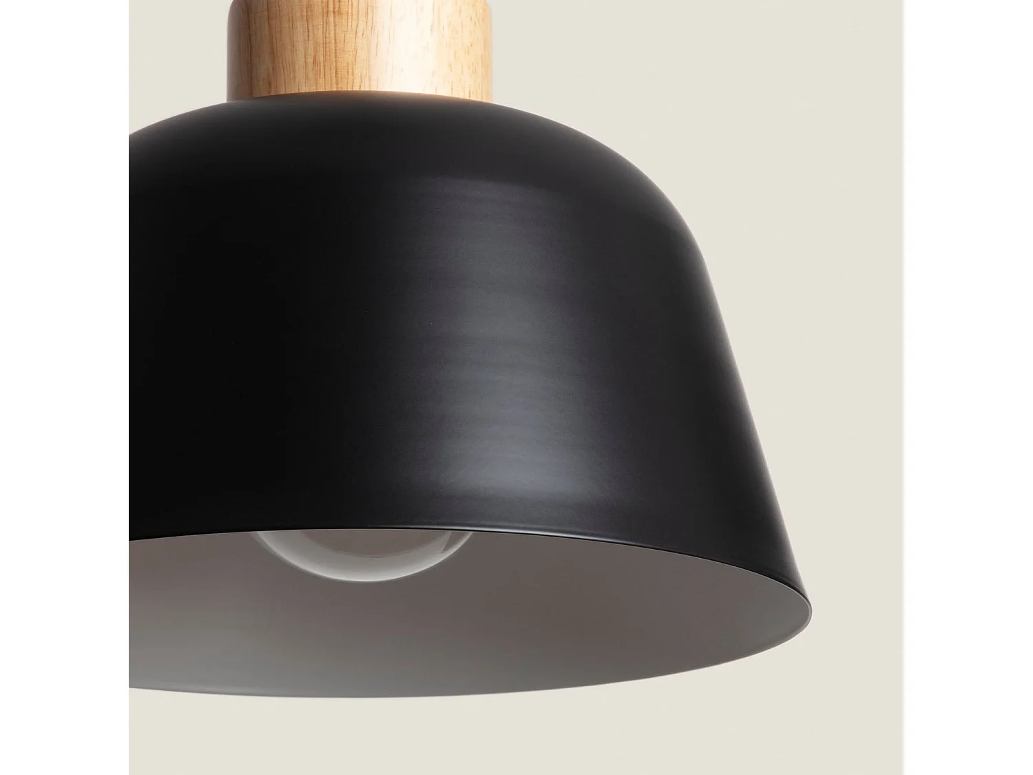 Lámpara Colgante Metal y Madera Wawak Negro