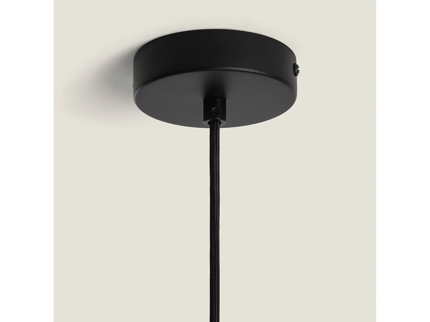 Lámpara Colgante Metal y Madera Wawak Negro
