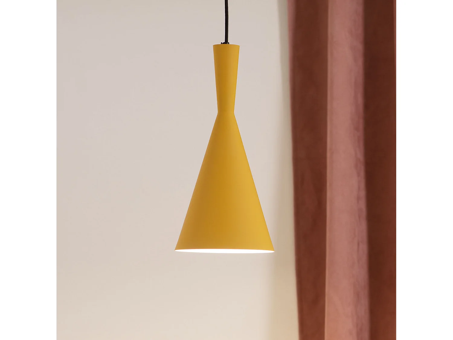 Suspension Métal Lennon Jaune