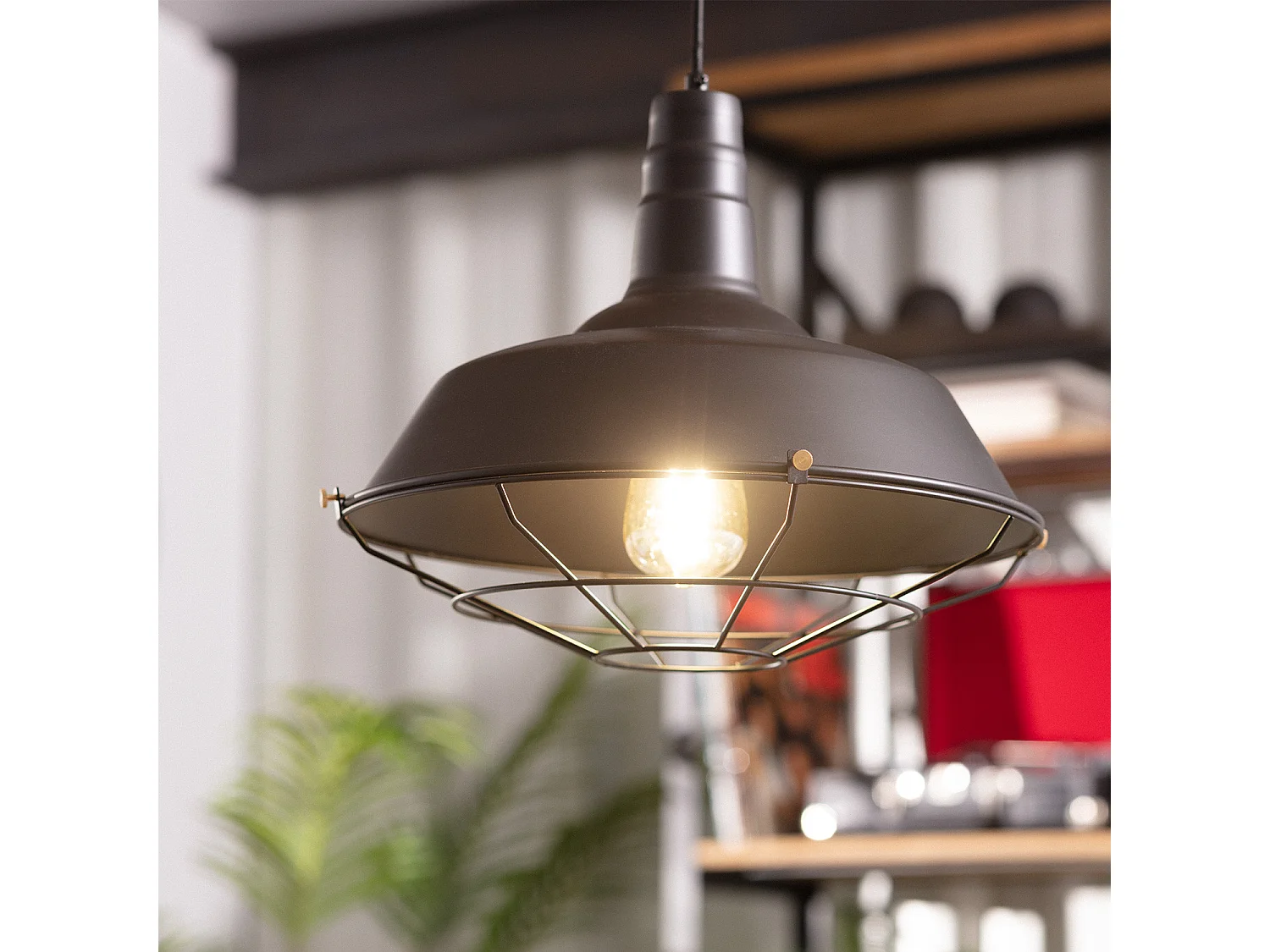 Lampada a Sospensione in Metallo Jagger Nero