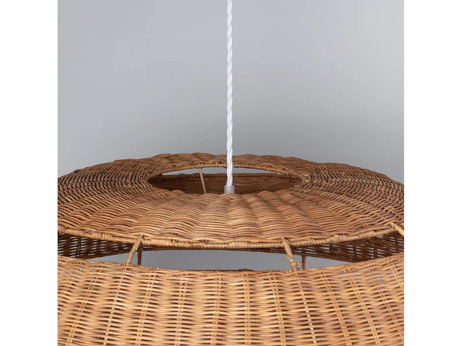 Lampada a Sospensione Rattan Oblate Bulang ILUZZIA Intrecciato Bianco