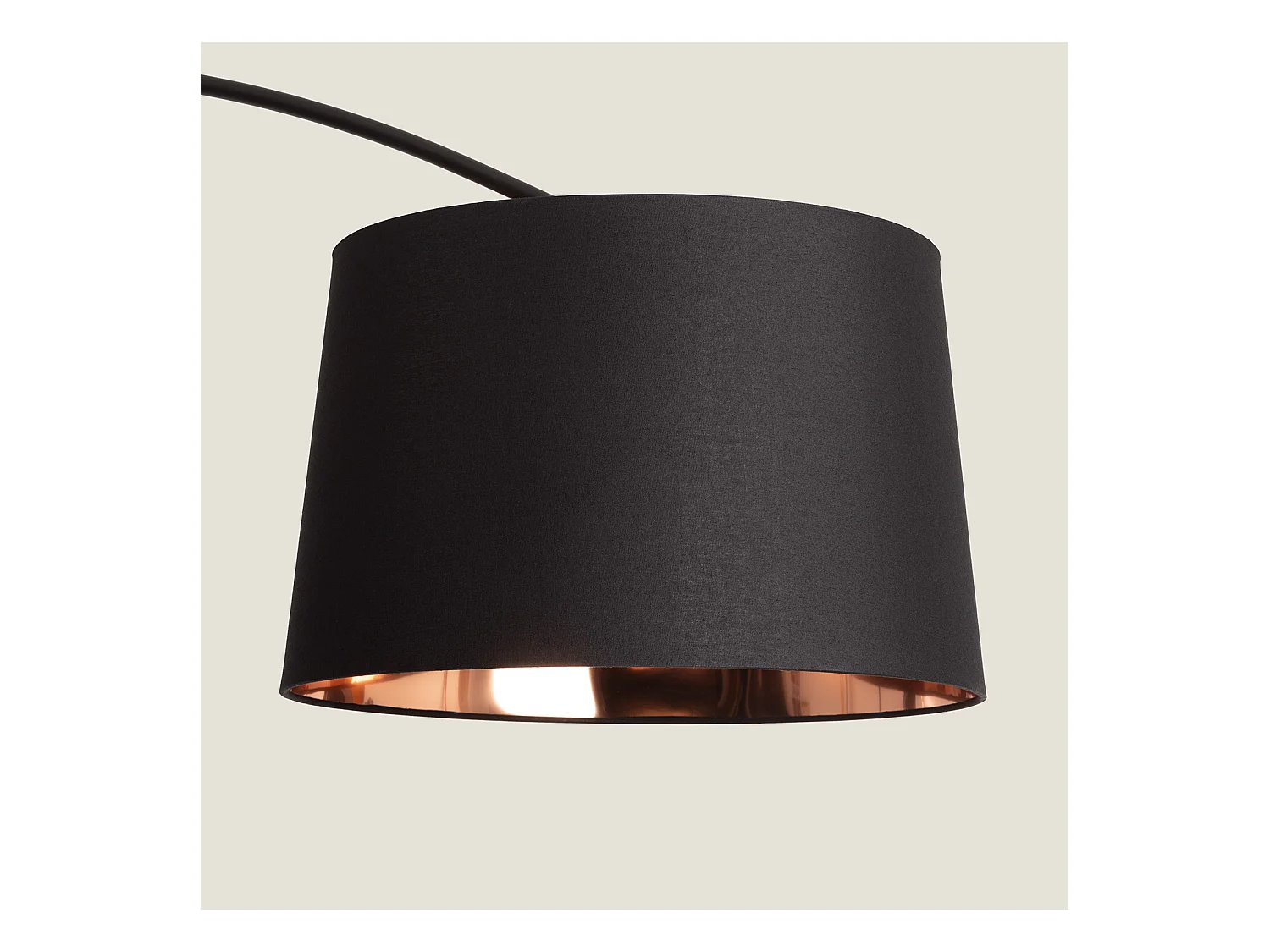 Lámpara de Pie Metal Reflect Negro