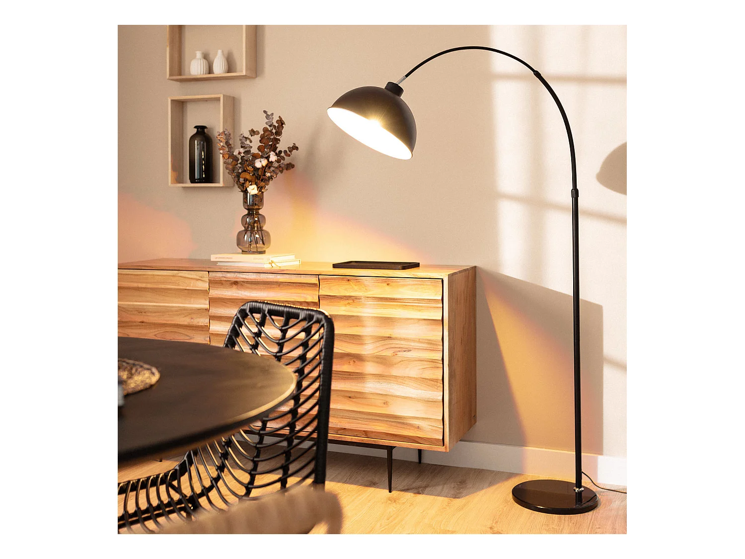Lampadaire Aluminium Maisie Noir