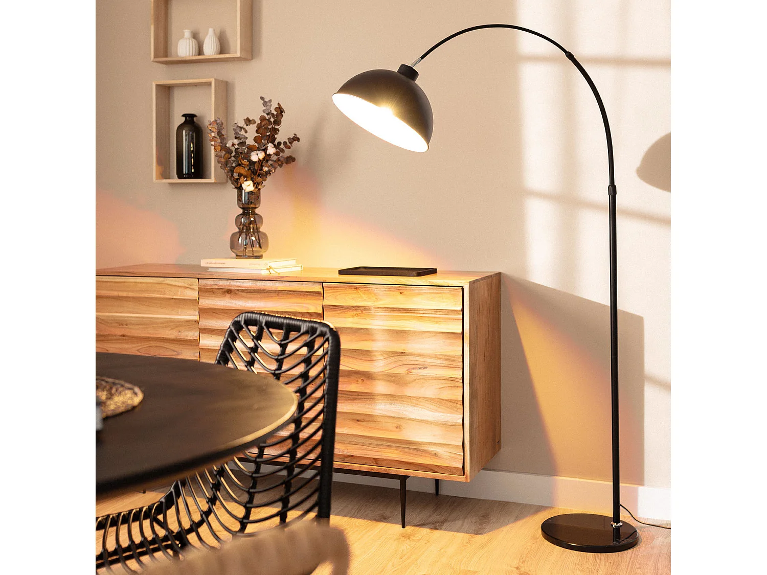 Lampadaire Aluminium Maisie Noir