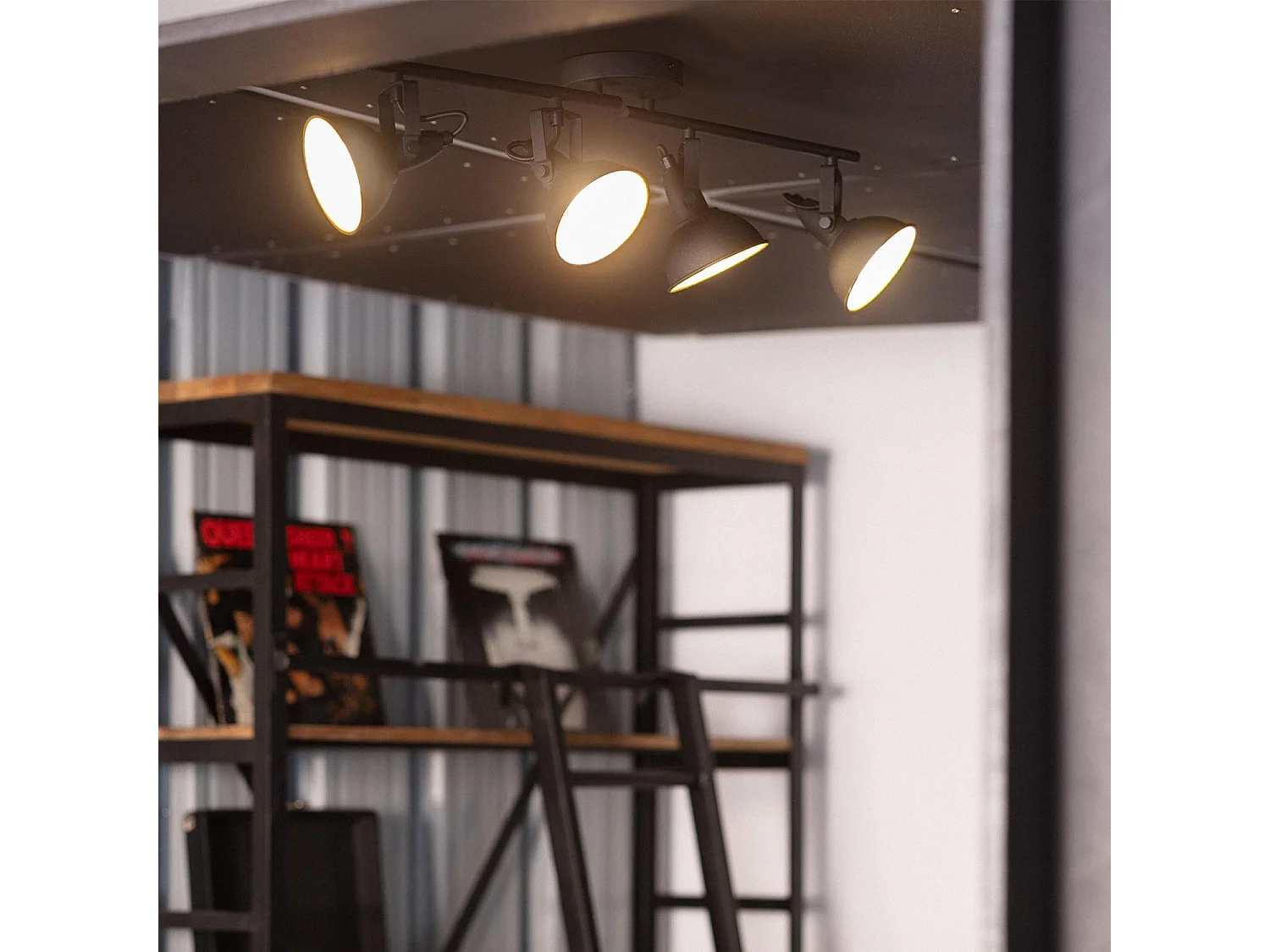 Lámpara de Techo Orientable Metal 4 Focos Negro Emer Negro