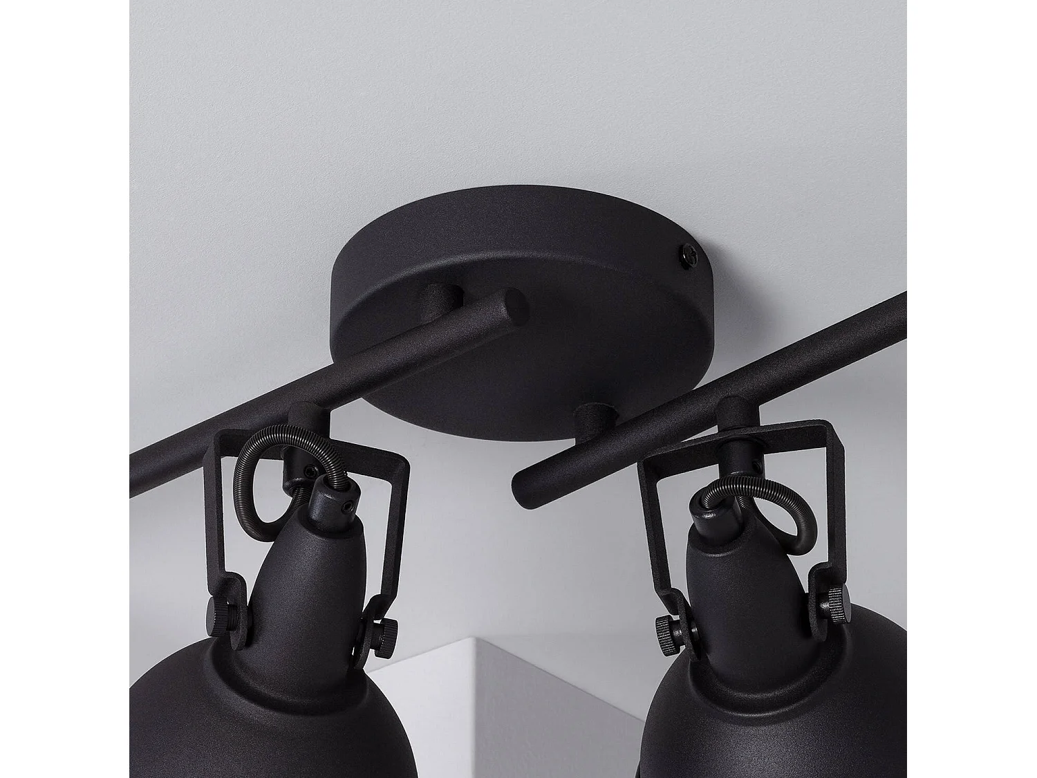Lámpara de Techo Orientable Metal 4 Focos Negro Emer Negro
