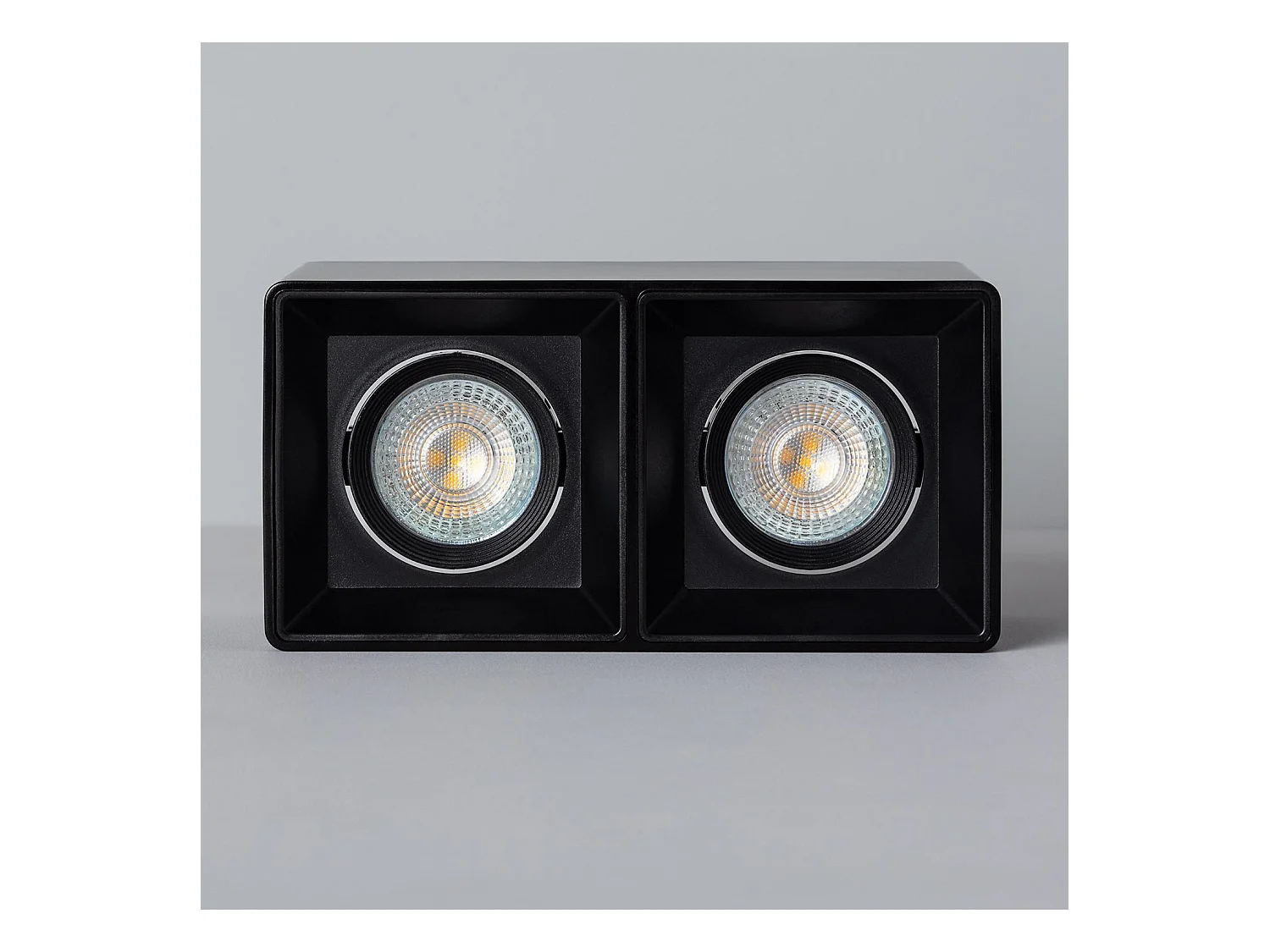 Plafonnier Space Carré Double Noir avec Ampoule GU10  4000K Blanc neutre