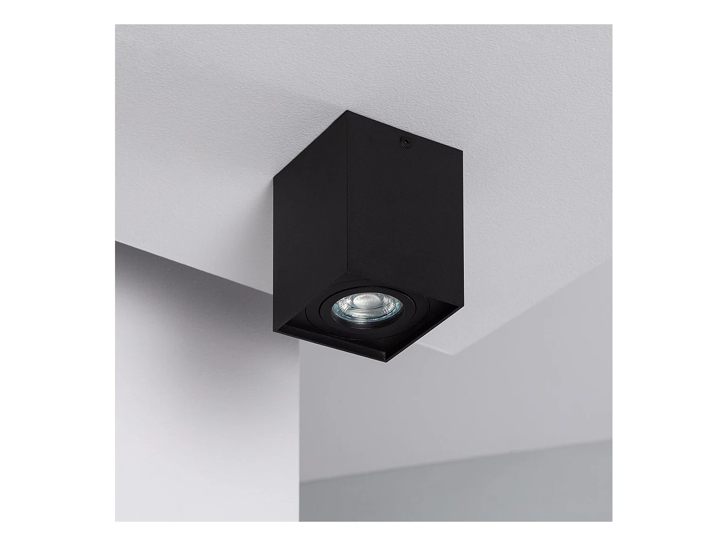 Aplique de Techo Aluminio Jaspe Negro Negro