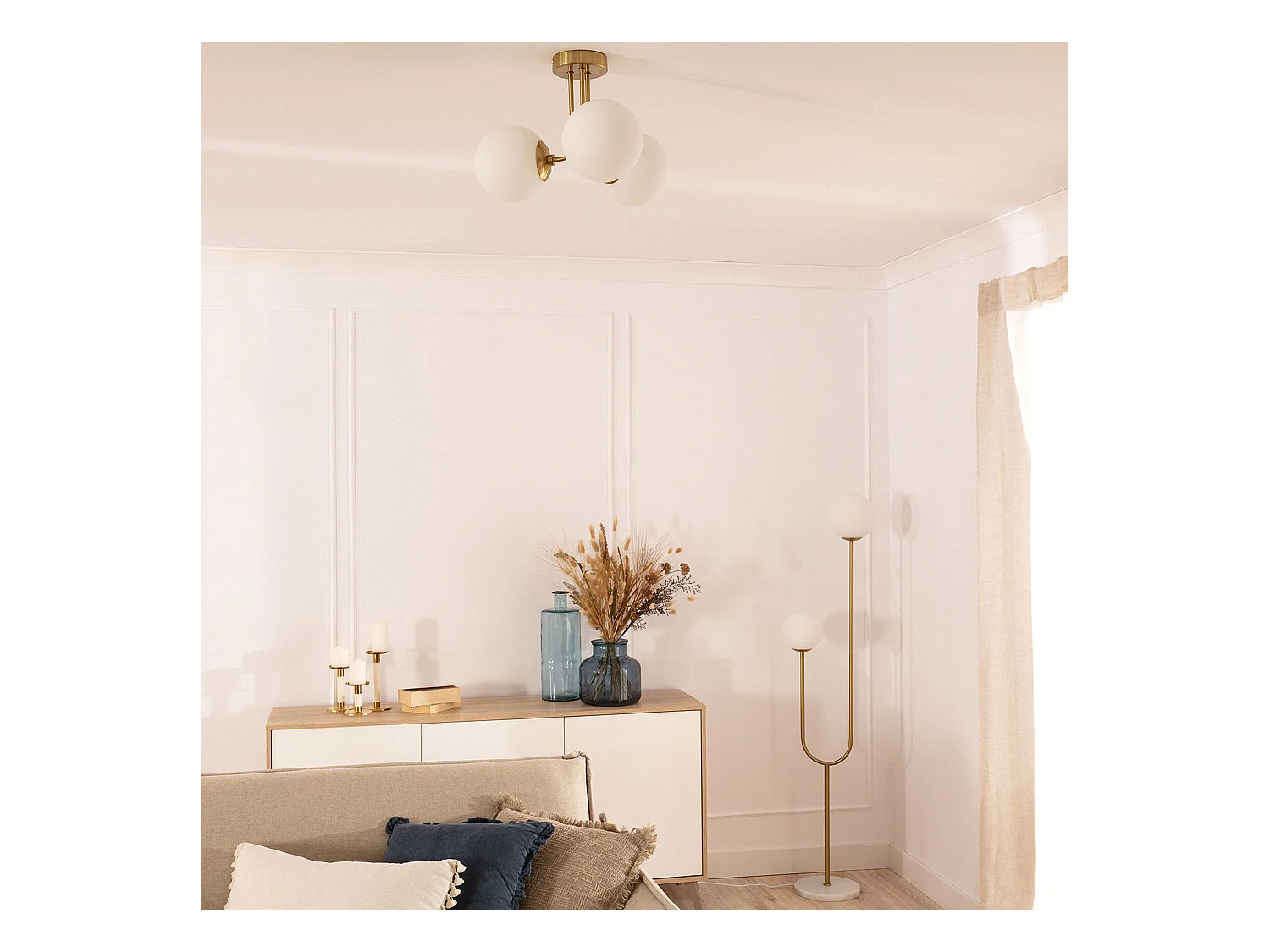 Lámpara de Techo Metal y Cristal Moonlight Brass 3 Focos Blanco