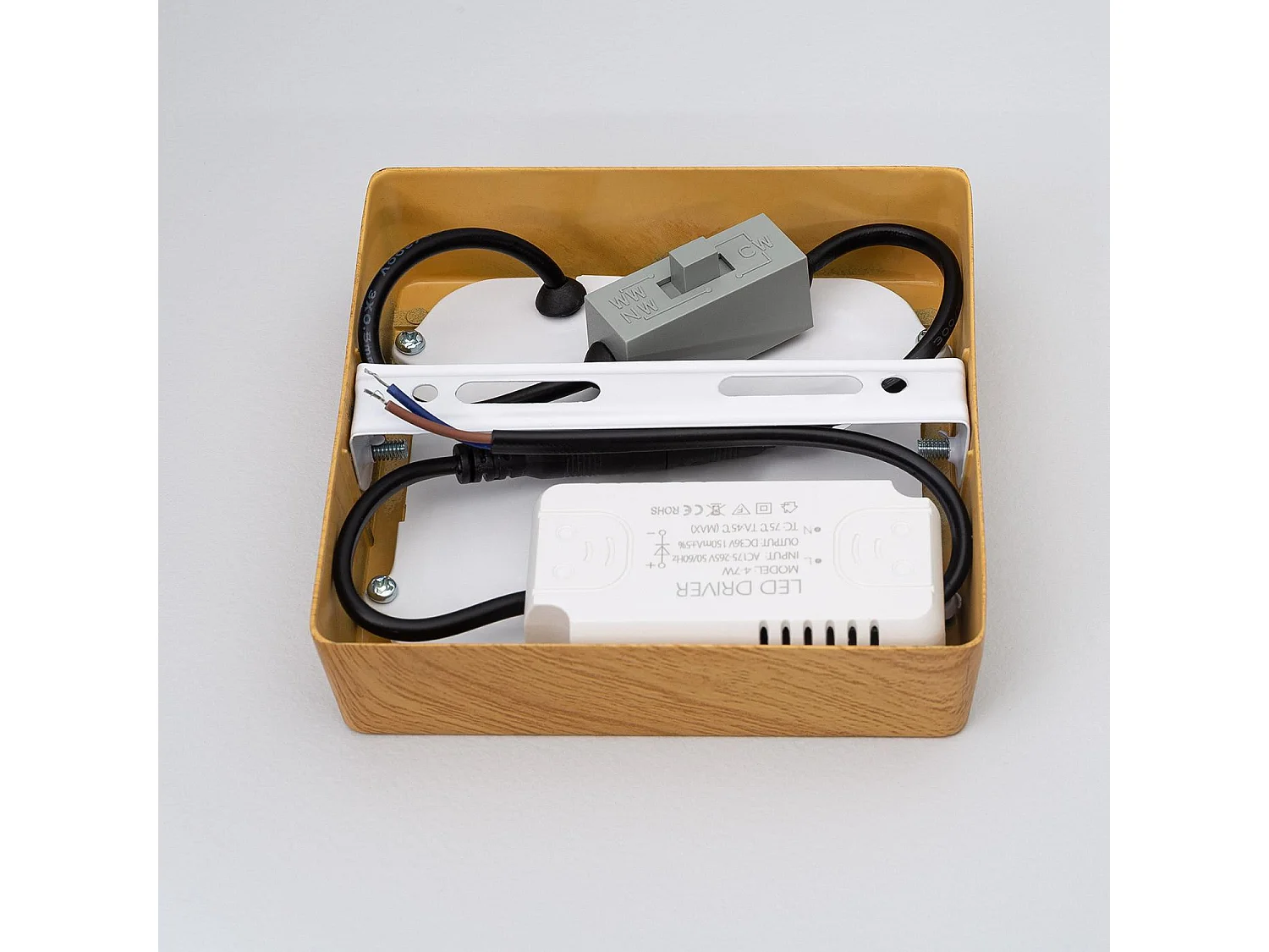 Plafonnier LED 6W Carré Aluminium 105x105 mm Slim CCT Sélectionnable Galán SwitchDimm Naturel