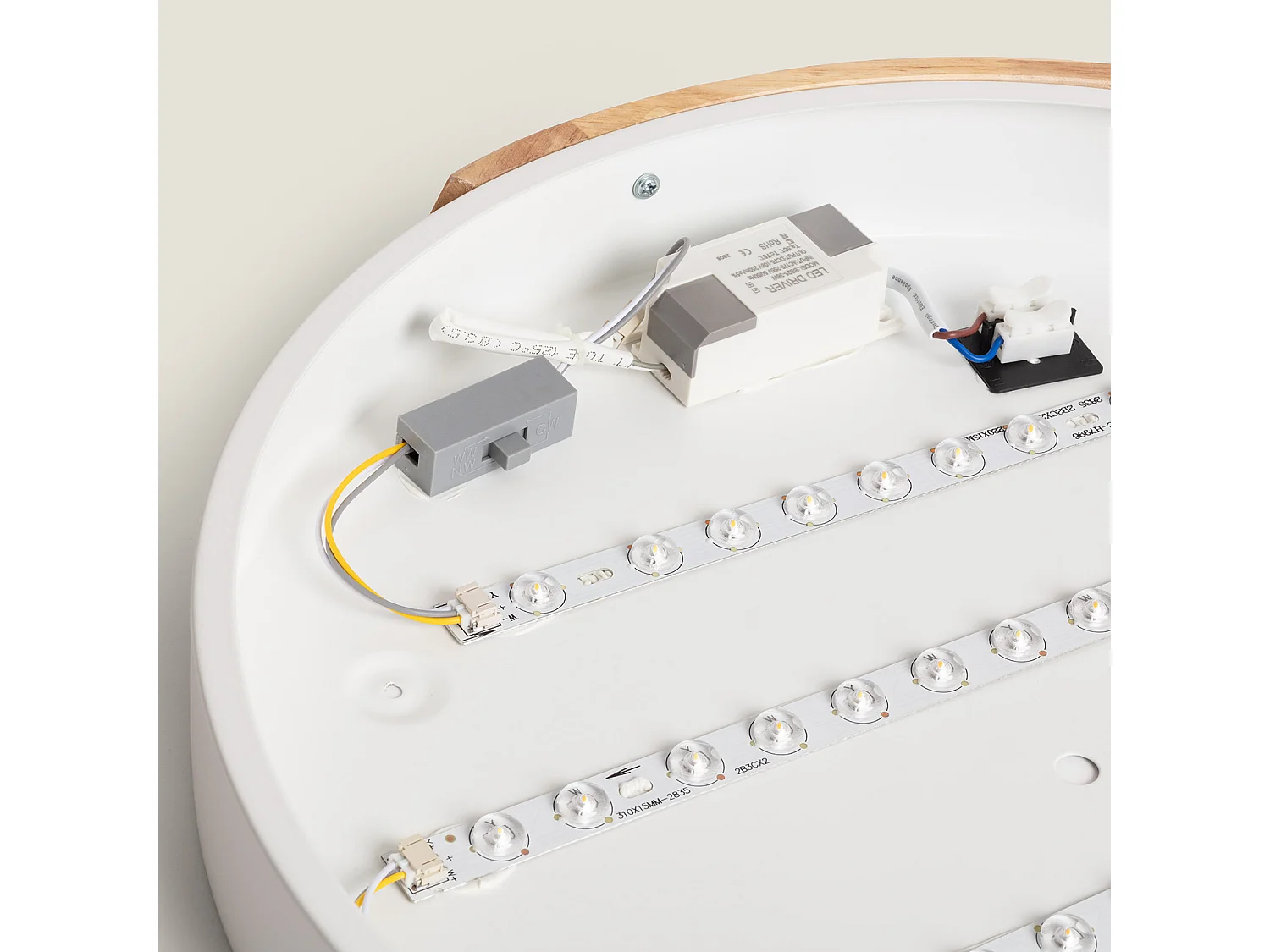 Plafoniera LED 24W Circolare Legno CCT Selezionabile Ø418 mm Semi-Dari Bianco