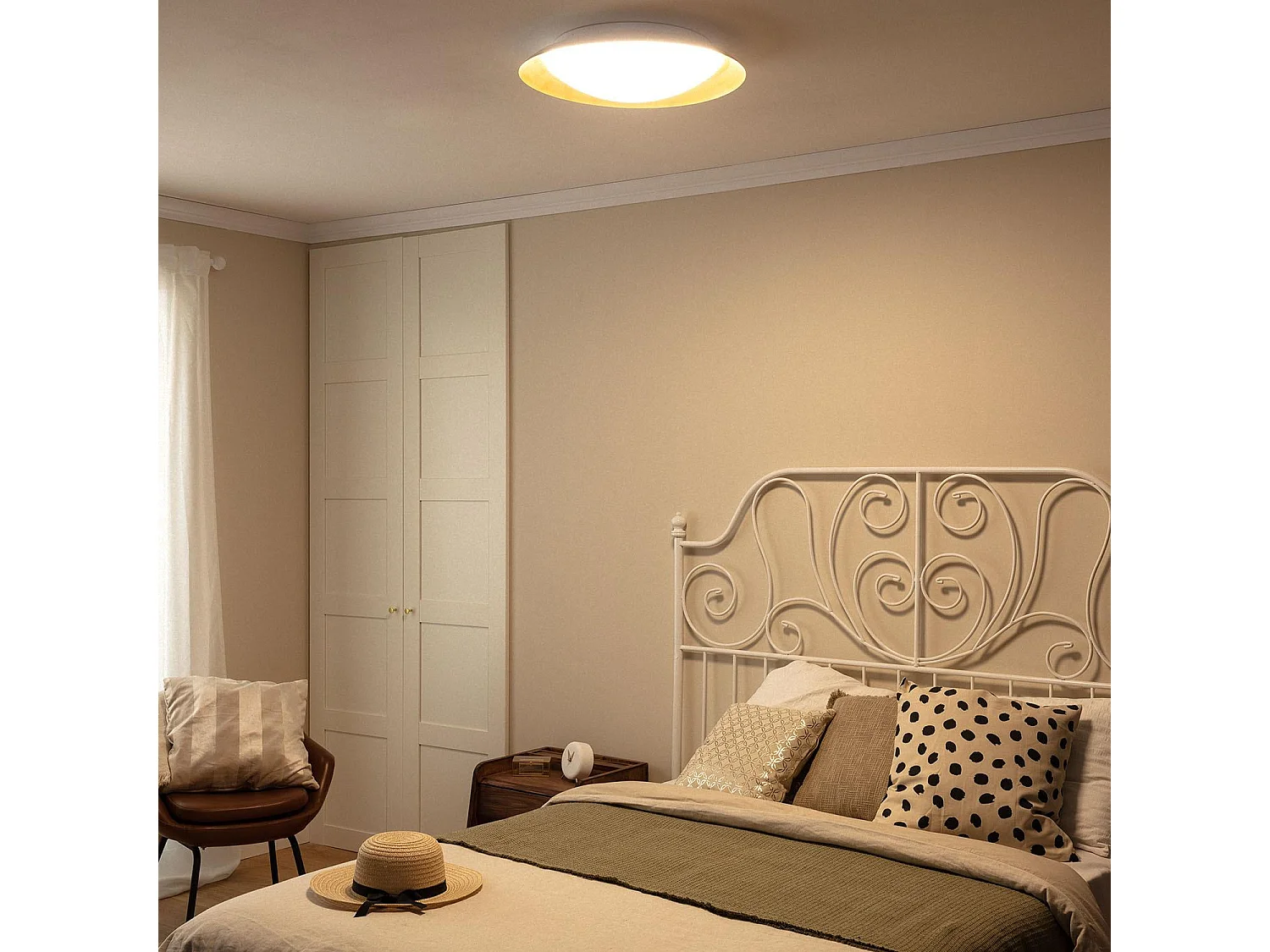 Plafón LED 30W Circular Metal Ø500 mm CCT Seleccionable Taylor Blanco / Dorado