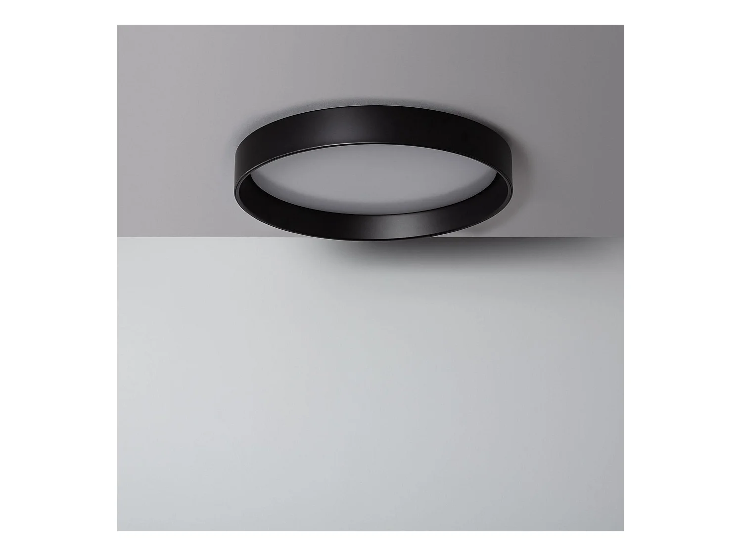 Plafonnier LED Rond Métal 30W CCT Sélectionnable Black Design Ø550 mm Sélectionnable (chaud-neutre-froid)