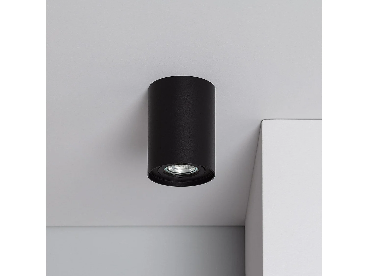 Aplique de Techo Aluminio Cuarzo Negro Negro