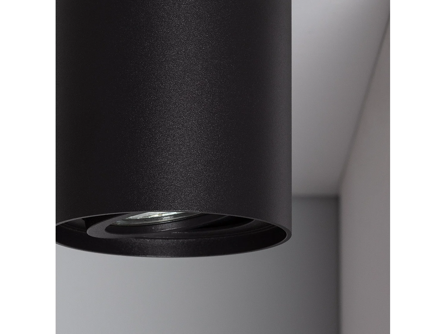 Aplique de Techo Aluminio Cuarzo Negro Negro