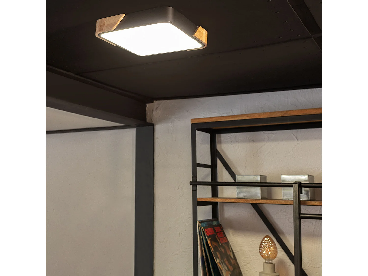 Plafoniera LED 18W Quadrata Legno 325x325 mm CCT Selezionabile Semi-Dari Nero