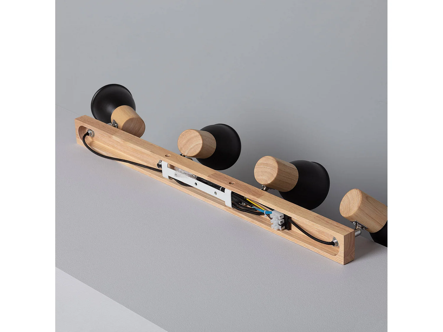 Plafonnier Métal et Bois Tautau 4 Spots Noir