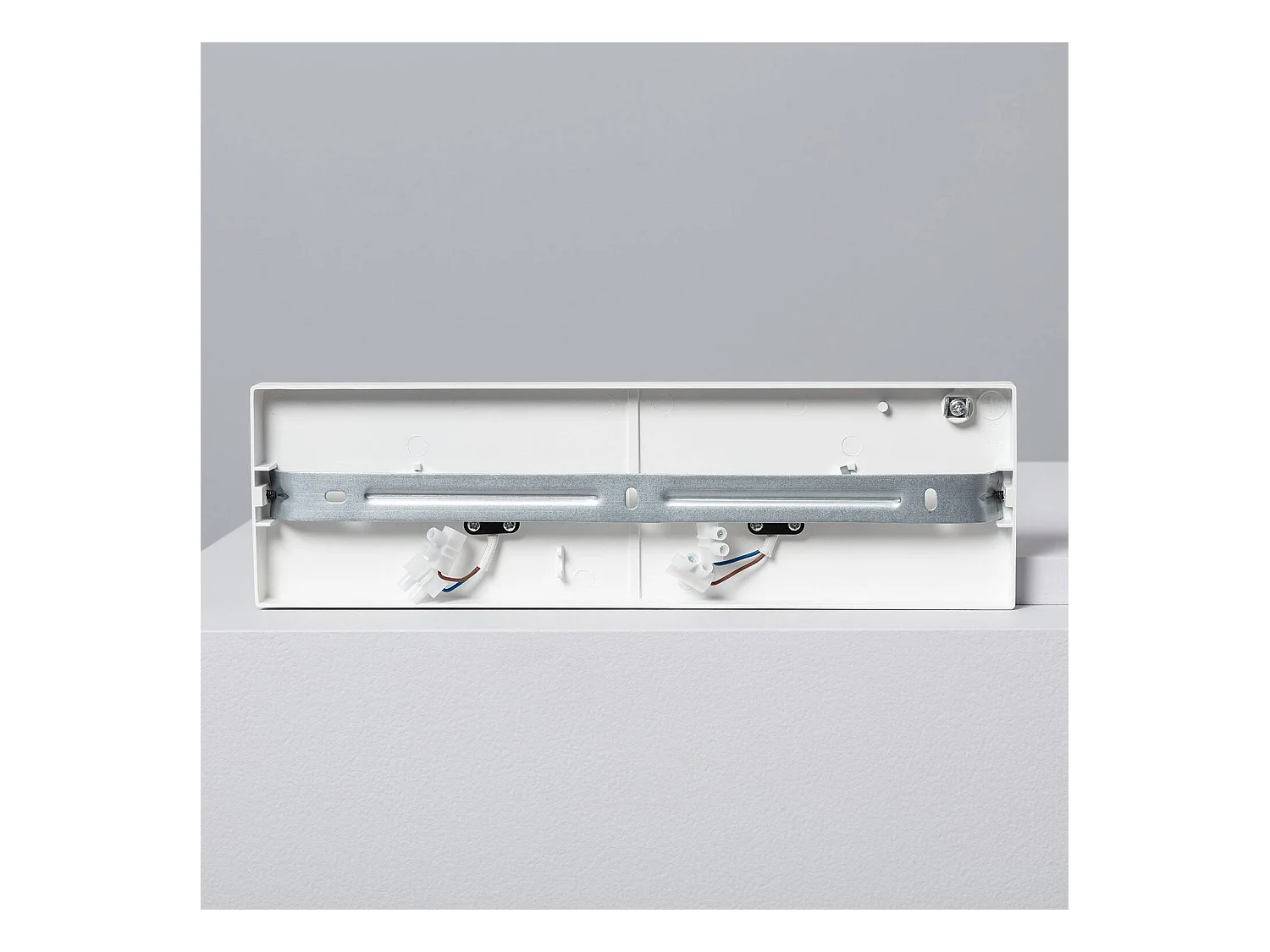 Spot à Douille Double en Saillie Orientable Aluminium Gylu à Ampoule GU10  Blanc