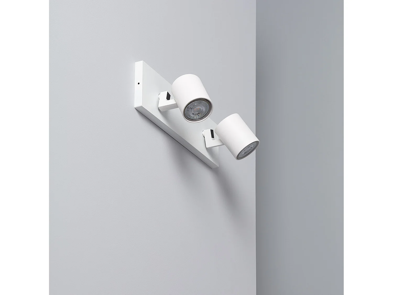 Spot à Douille Double en Saillie Orientable Aluminium Gylu à Ampoule GU10  Blanc