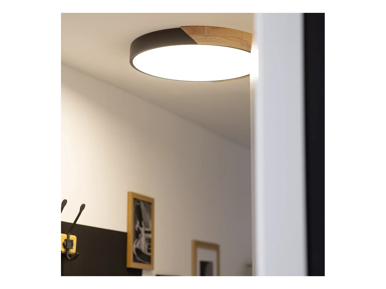Plafoniera LED 24W Circolare Legno CCT Selezionabile Ø418 mm Semi-Dari Nero