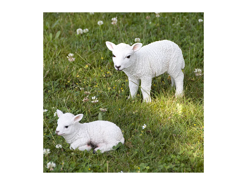 Agnello in piedi in resina 25 cm