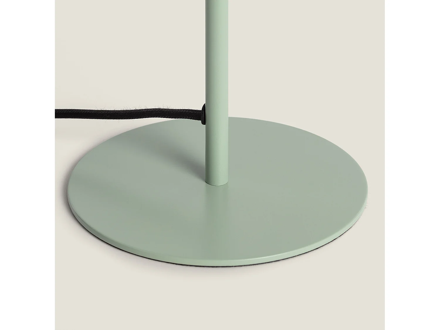 Lampe à Poser Aluminium Madow Vert Céladon