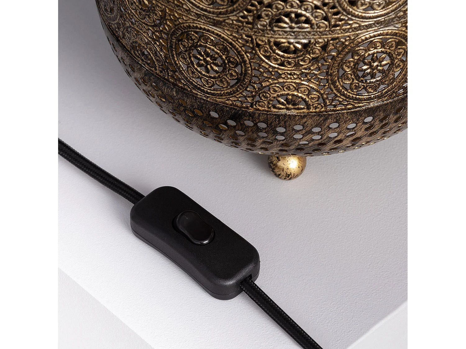 Lampe à Poser Métal Aerba Doré