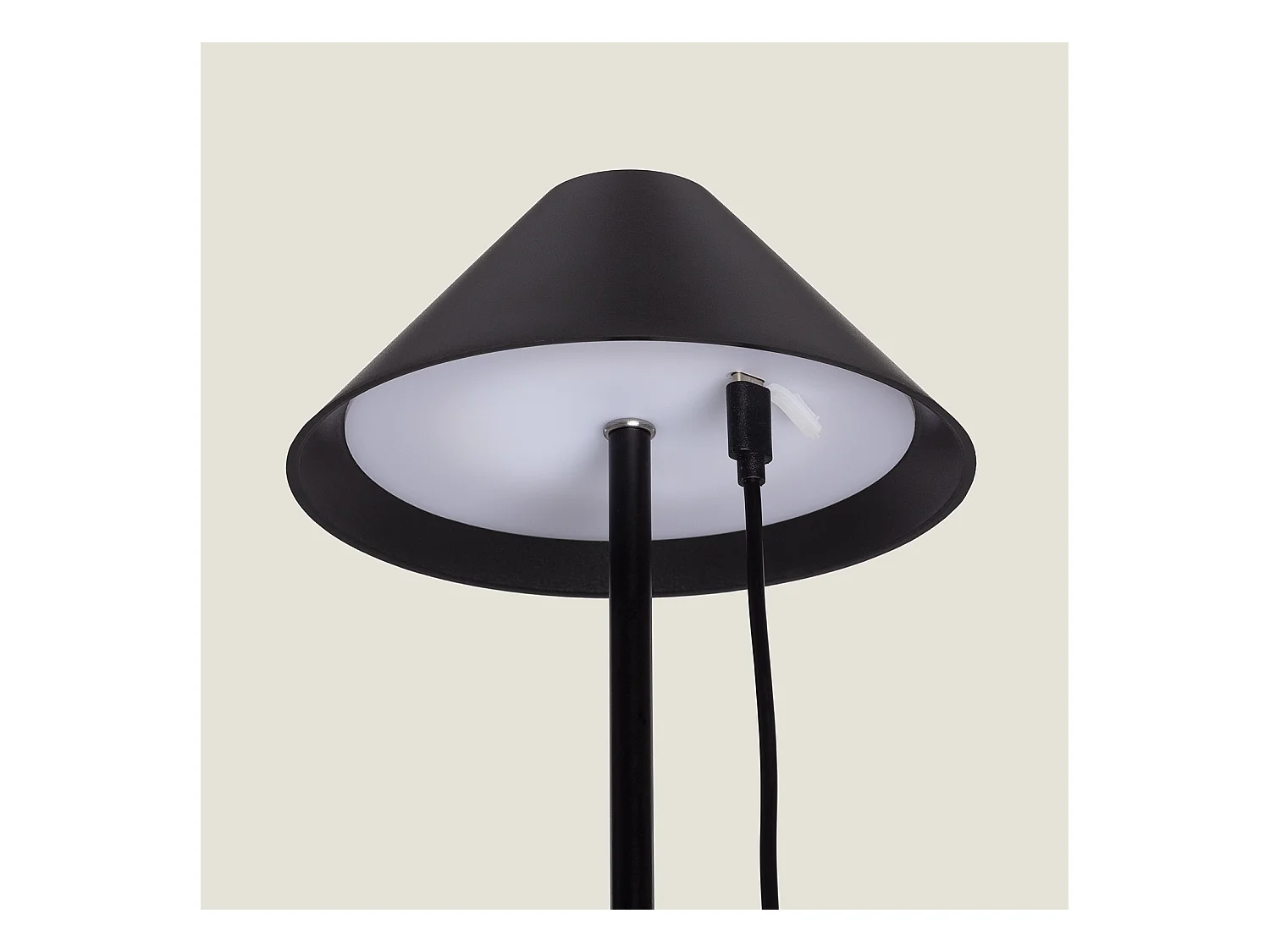 Lámpara de Mesa LED Portátil para Exterior con Batería USB Recargable Kivuli Negro