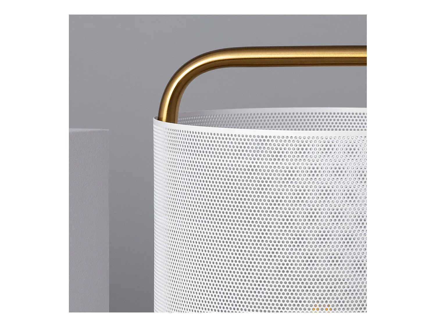 Lámpara de Mesa de Metal Ansa Dorado