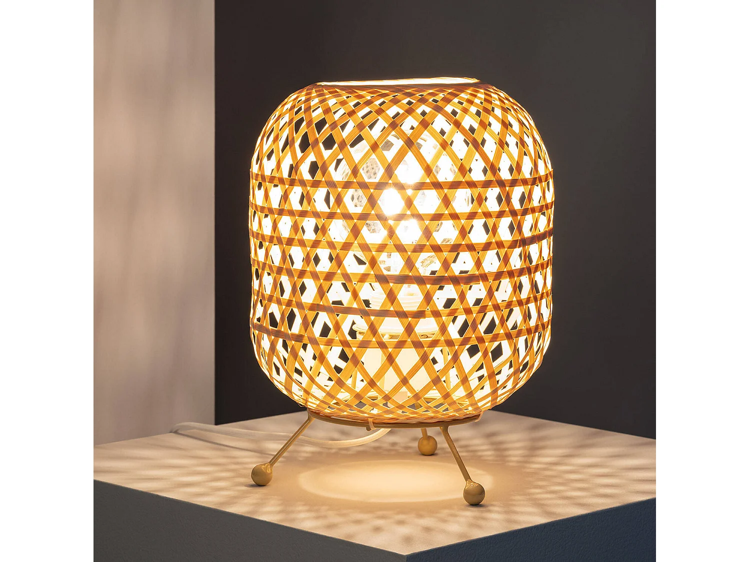 Lámpara de Mesa Bambú Chia Natural