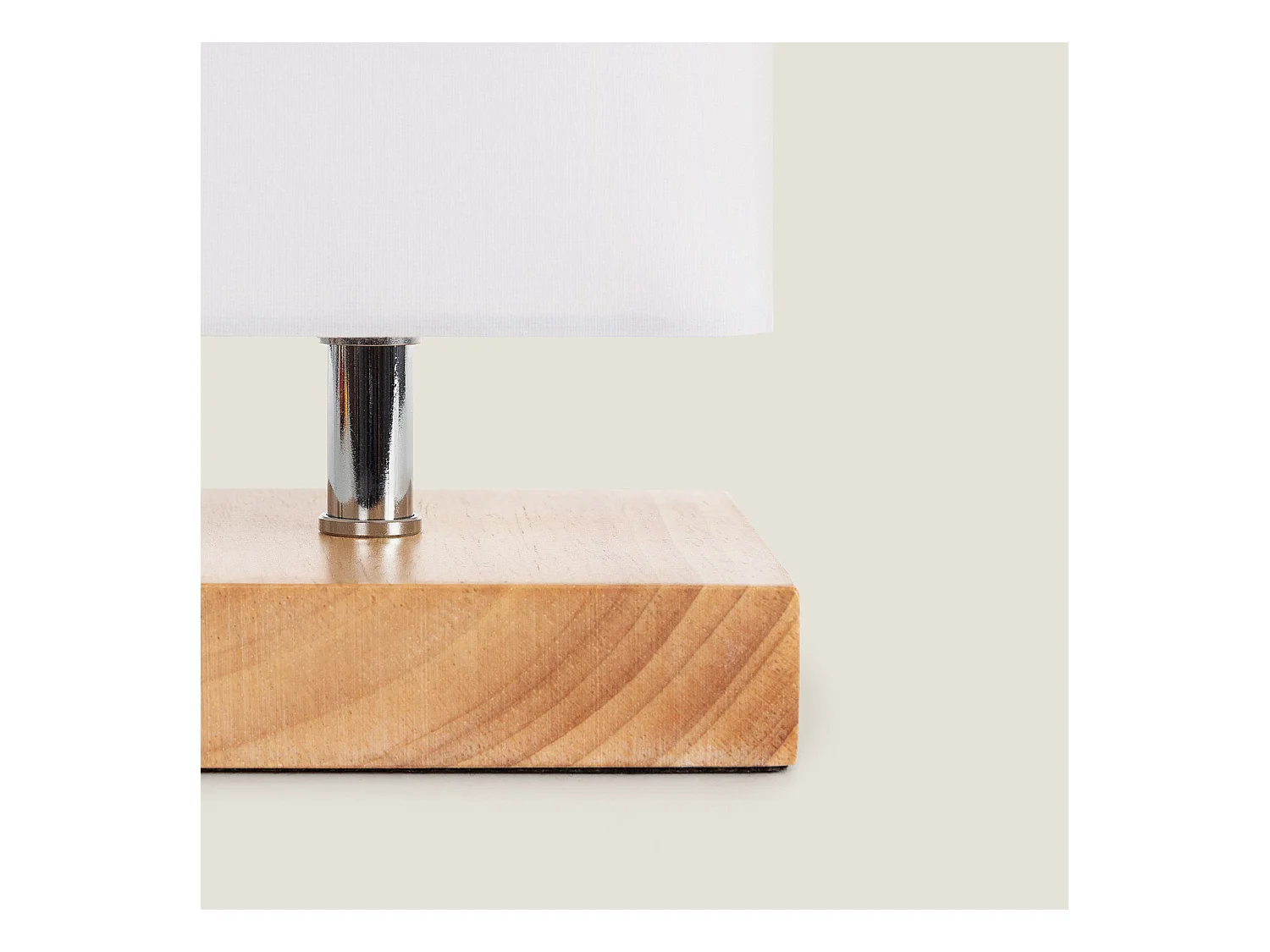 Lampe à Poser Bois et Tissu Haarle Blanc