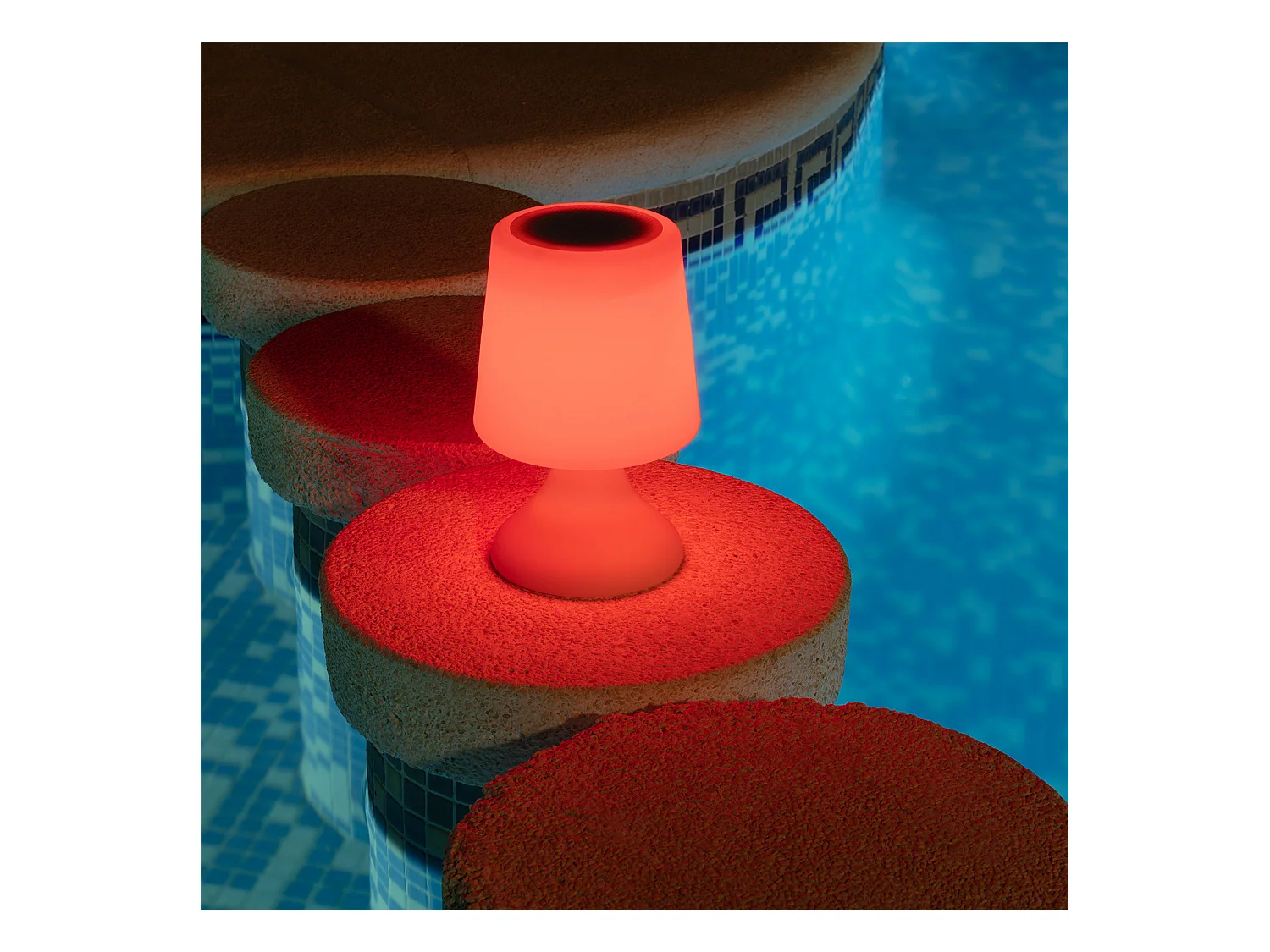 Lampe à Poser LED Extérieure Portative Uyoga RGBW avec Haut-Parleur Bluetooth et Batterie Rechargeable USB Blanc