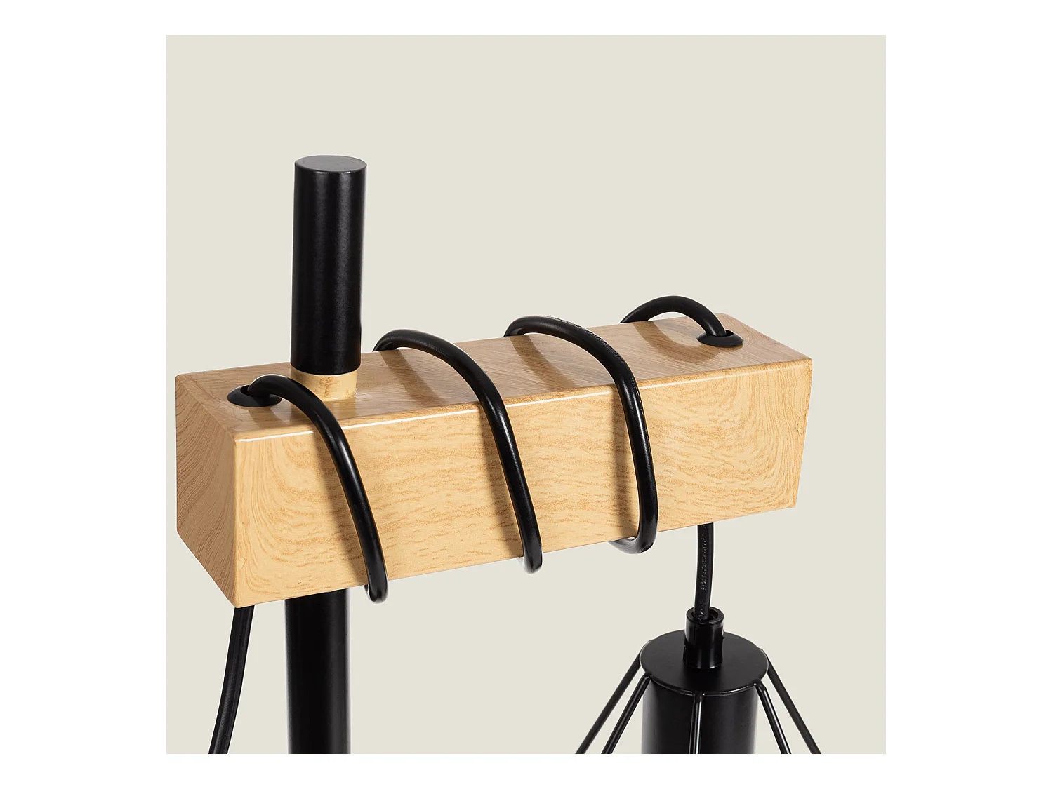 Lámpara de Mesa de Metal y Madera Sardo Negro