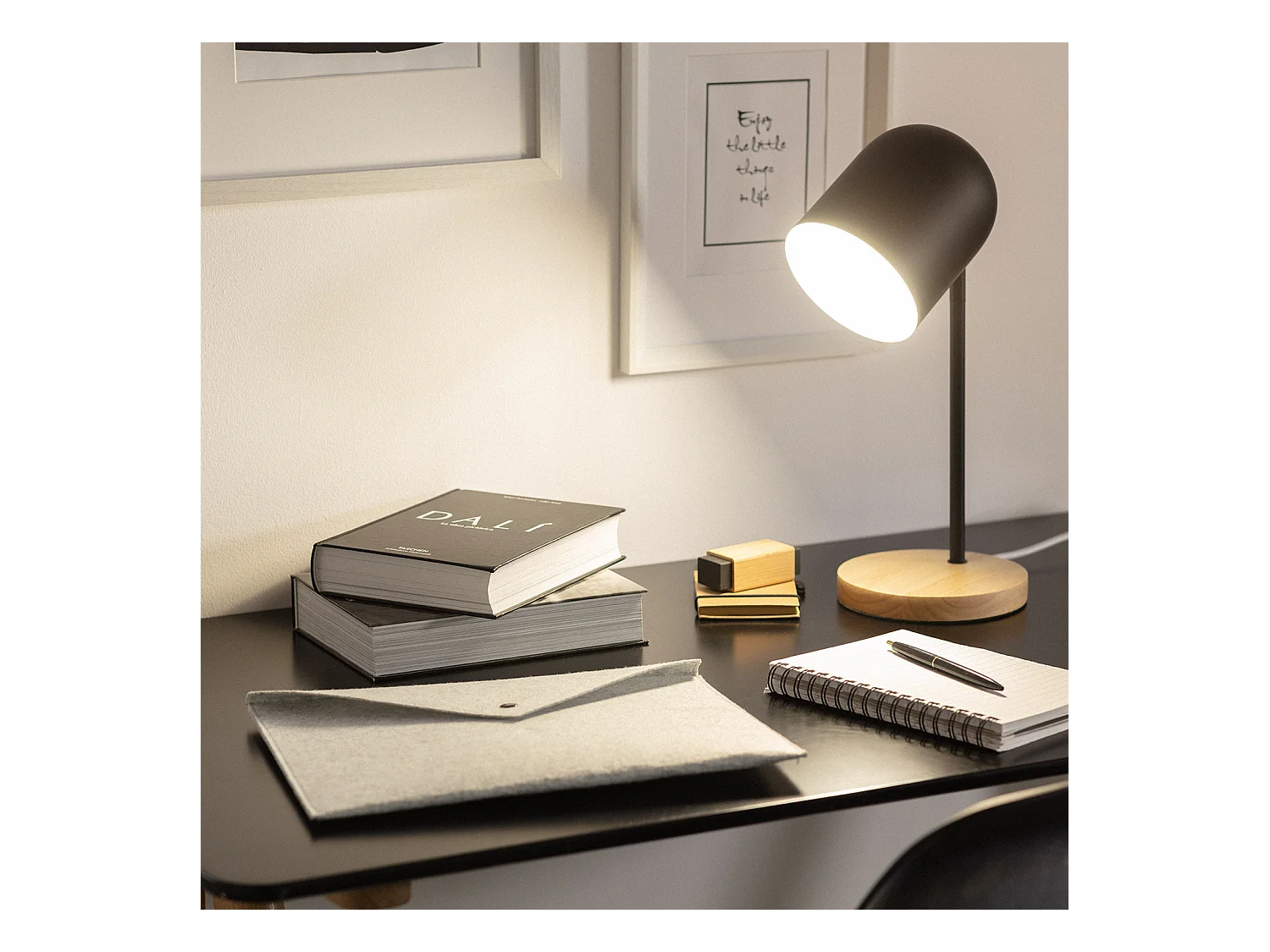 Lampada da Tavolo in Metallo Kidonge Nero