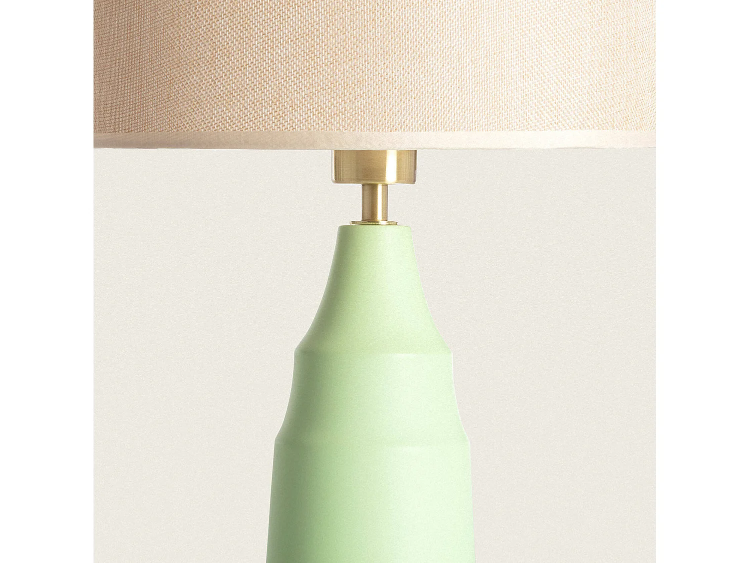 Lámpara de Mesa Metal y Tela Muka Verde Menta