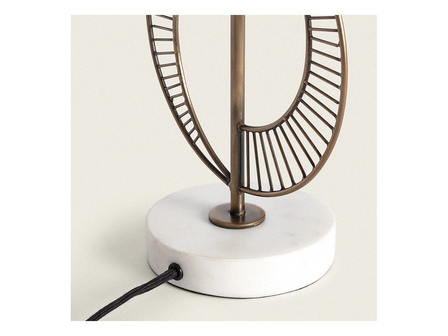 Lámpara de Mesa Metal y Mármol Castle Blanco