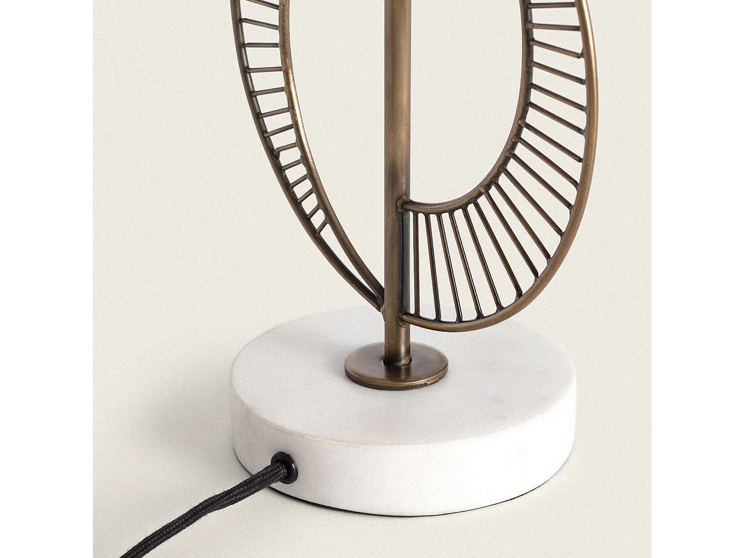 Lampe à Poser Métal et Marbre Castle Blanc