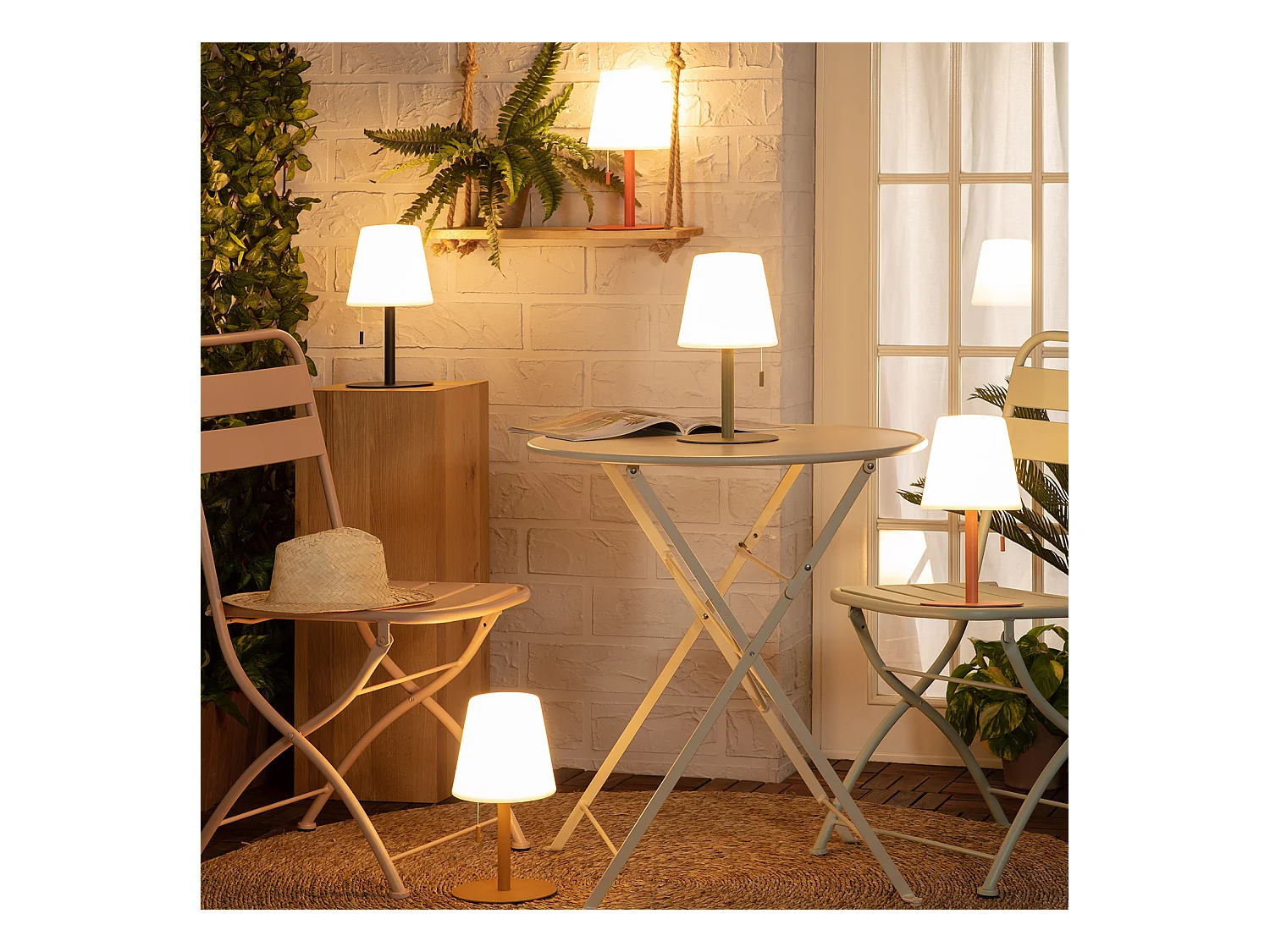 Lampada da Tavolo LED 2,6W Portatile per Esterno in Alluminio con Batteria Ricaricabile Epinay Terracotta