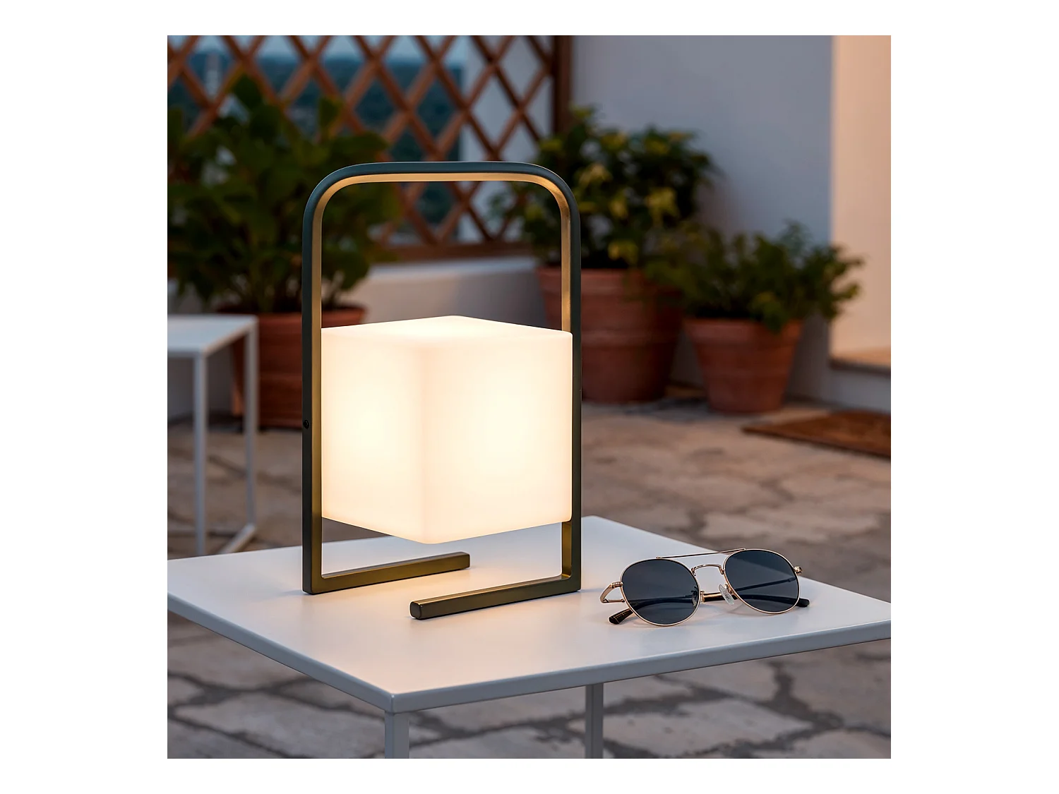 Lampada da Tavolo LED Portatile Tiber 2.5W per Esterni con Batteria USB Ricaricabile Verde Cachi