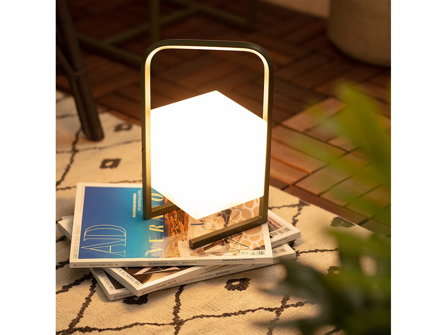 Lámpara de Mesa LED Portátil para Exterior Aluminio con Batería USB Recargable Tiber Verde Caqui