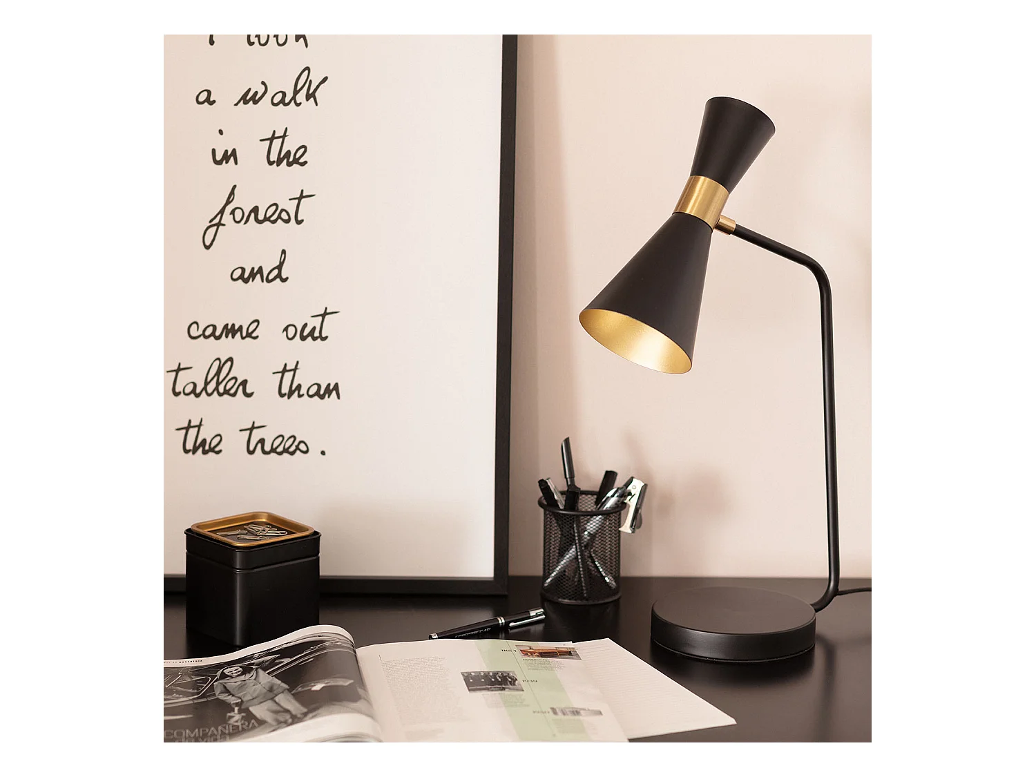 Lámpara Flexo Escritorio de Metal Jigger Negro