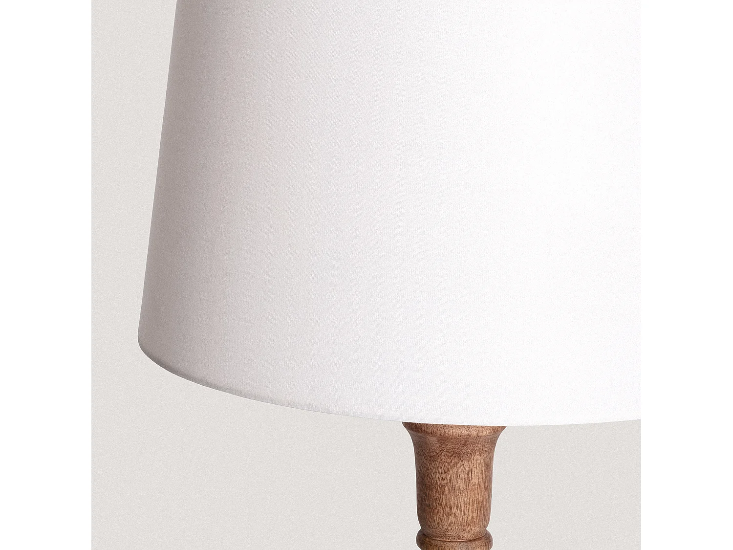 Lampe à Poser en bois Anand ILUZZIA Naturel