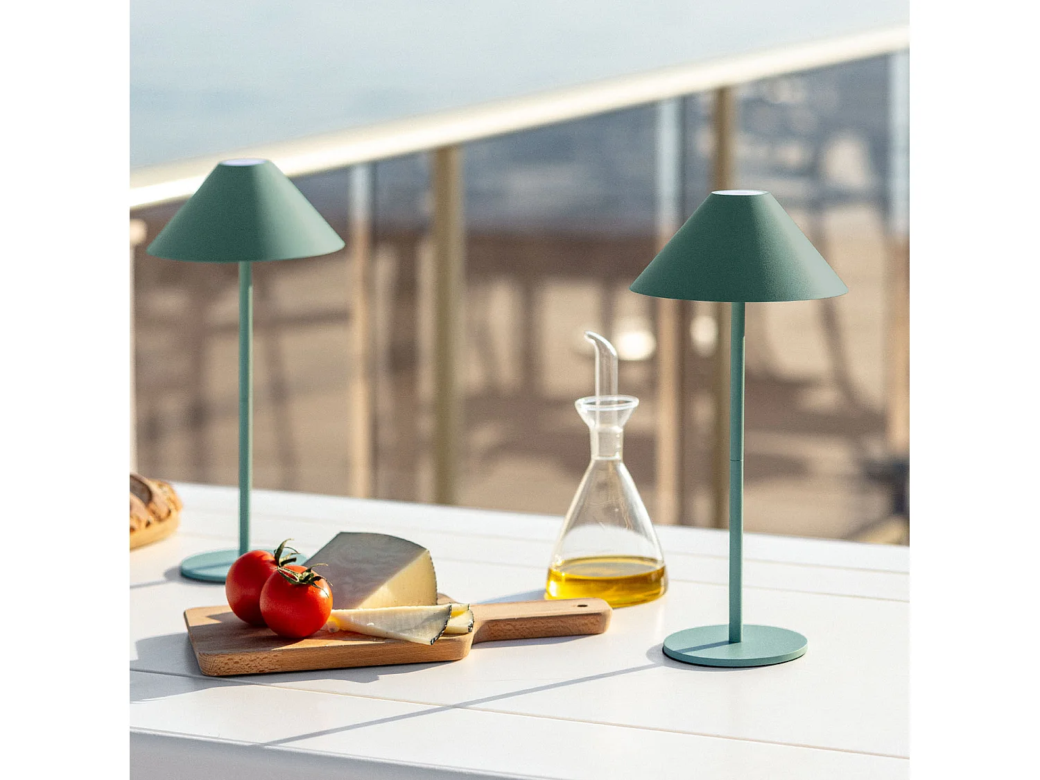 Lampe à Poser LED 3W Portable Extérieure avec Batterie Rechargeable USB Kivuli  Vert Céladon