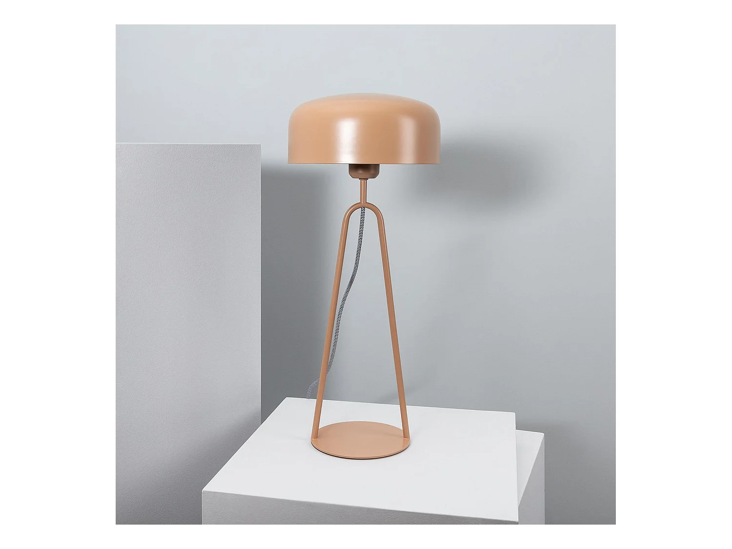 Lámpara de Mesa Metal Luca Beige